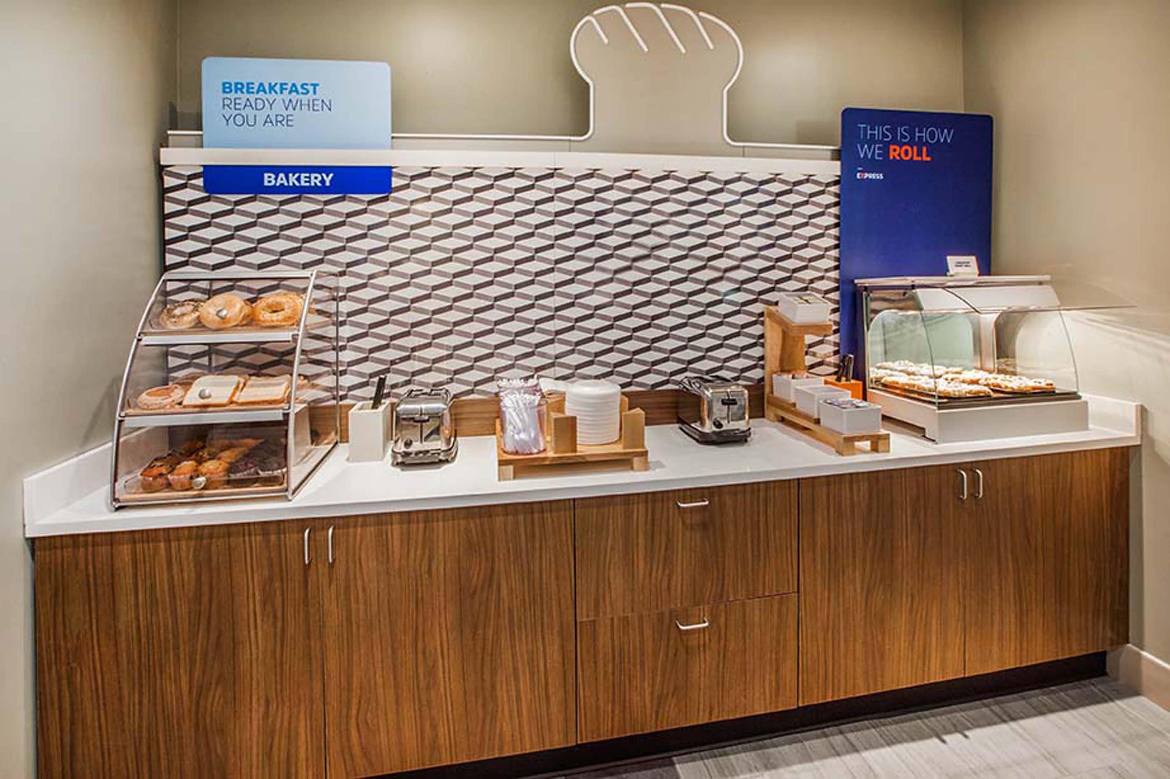 Holiday Inn Express Hotel & Suites Kennesaw Northwest - Acworth By Ihg Εξωτερικό φωτογραφία